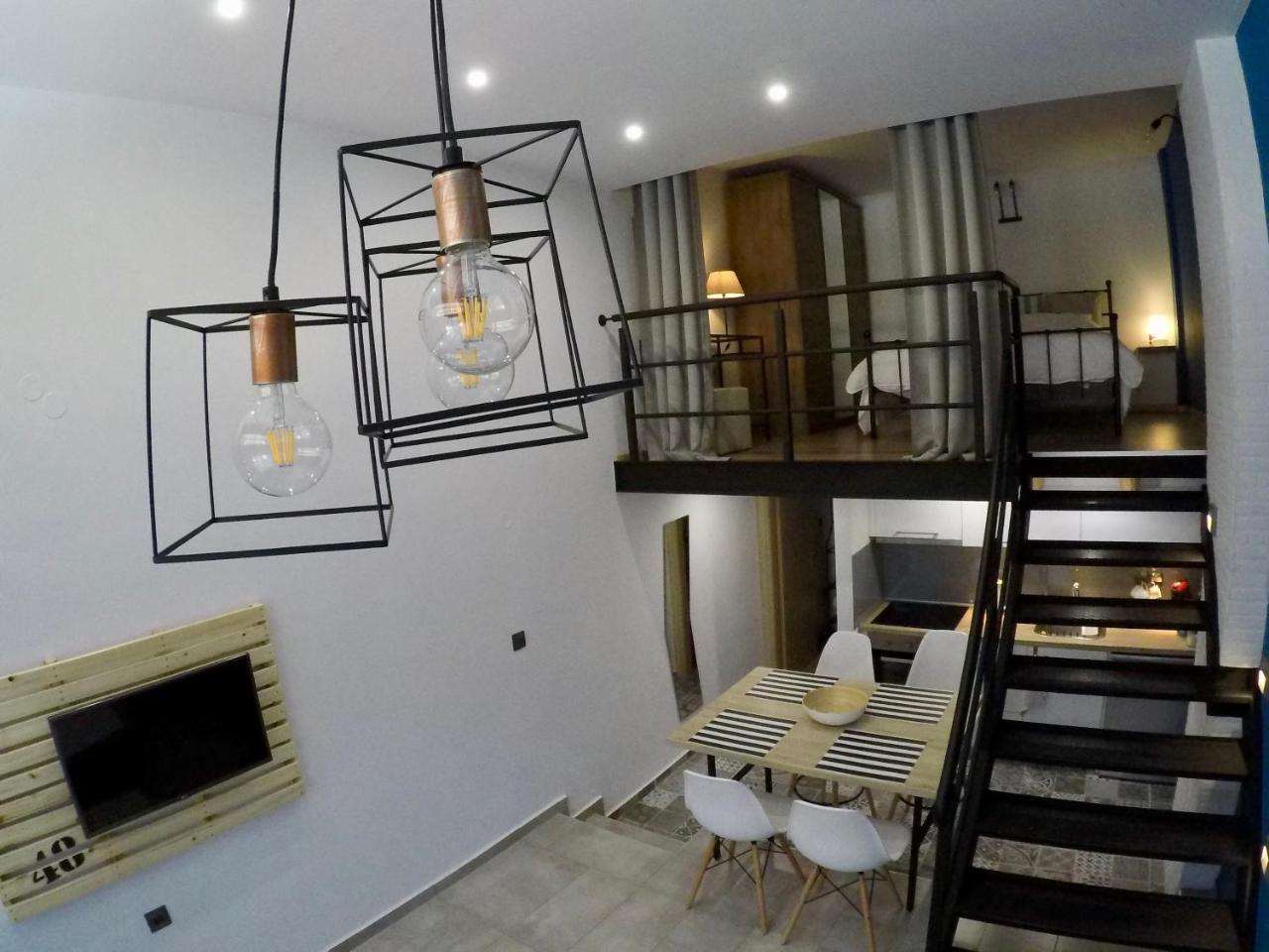 Апартаменти 48 Downtown Lofts Неа-Перамос Екстер'єр фото